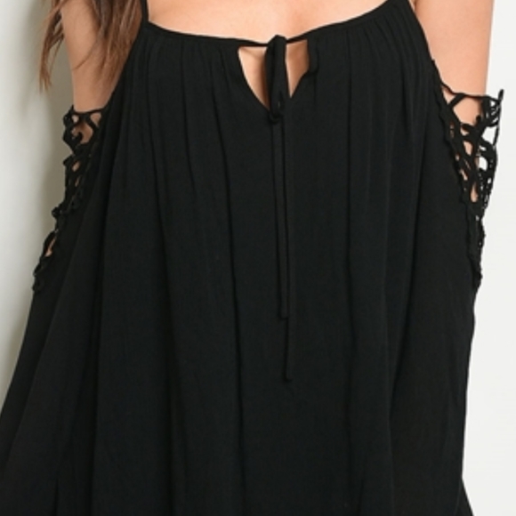 Boho Cold shoulder bell embroidered sleeve dress - Picture 6 of 7